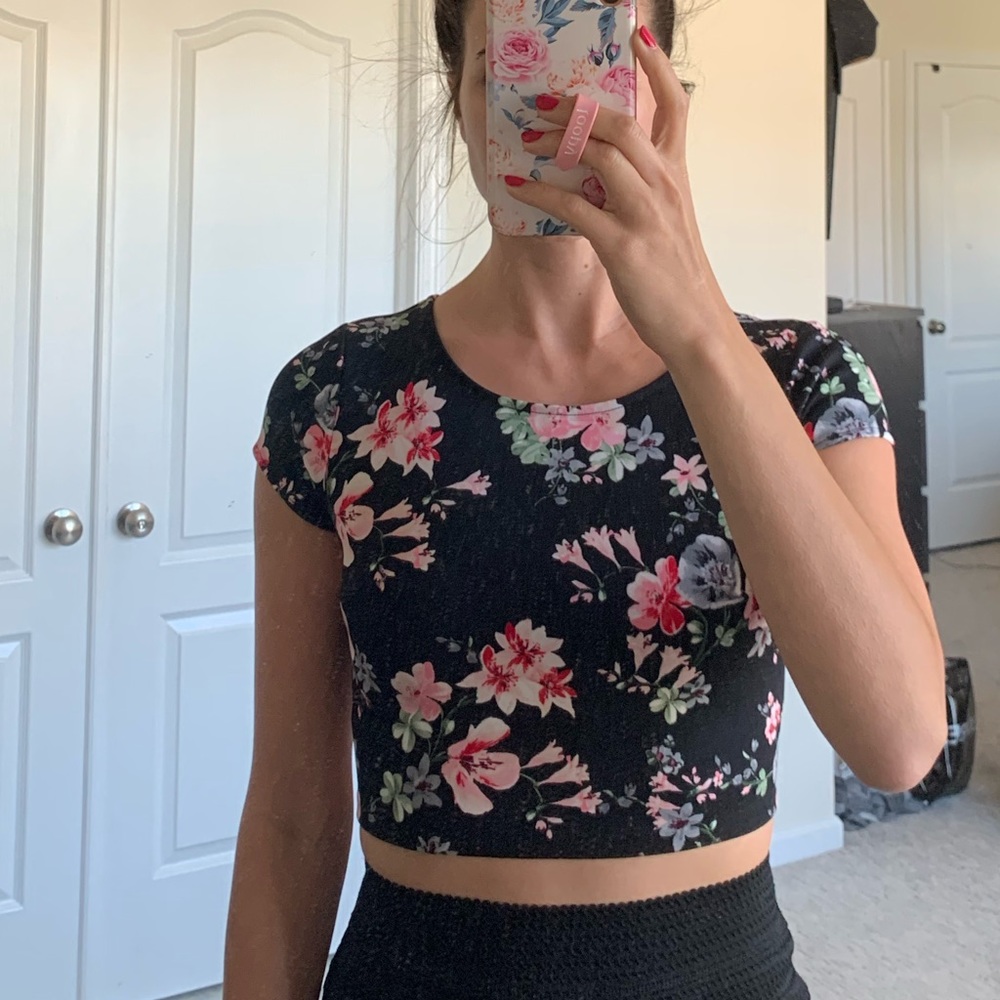 Express Crop Top